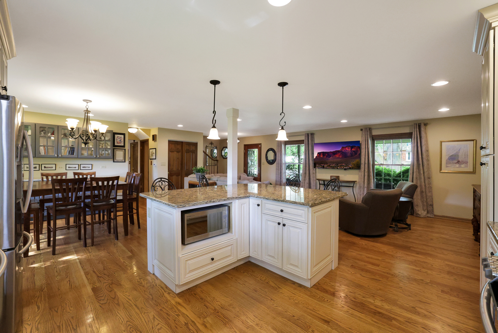 5834 Queens Cove