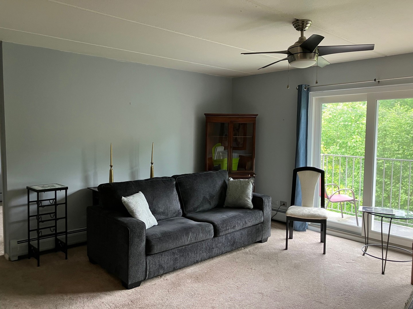 5125 Blodgett Avenue Unit: 318