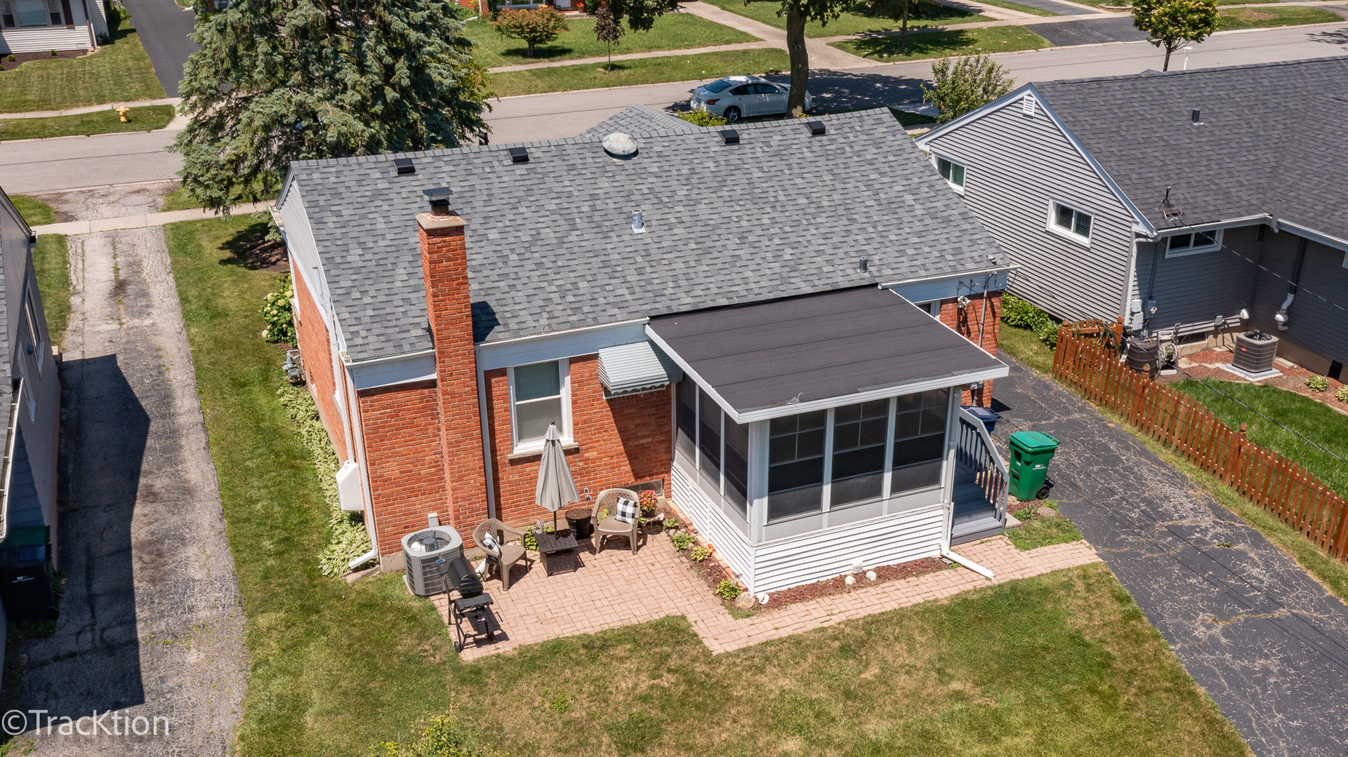 225 W TAYLOR Road