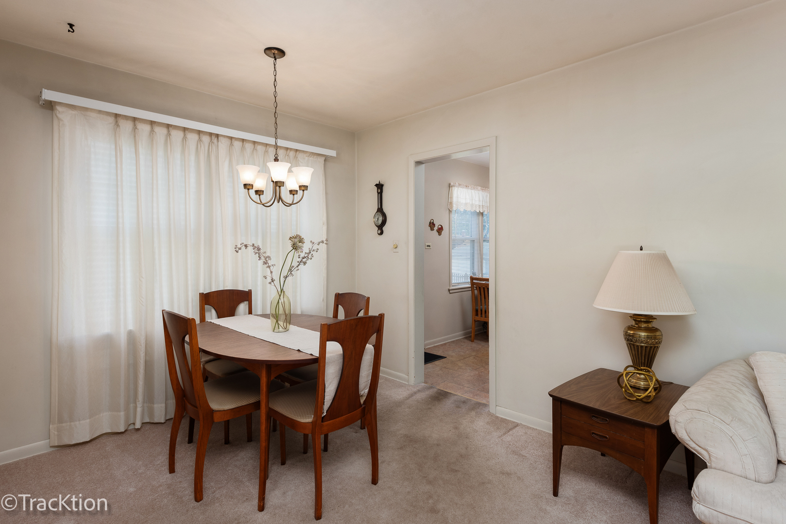225 W TAYLOR Road