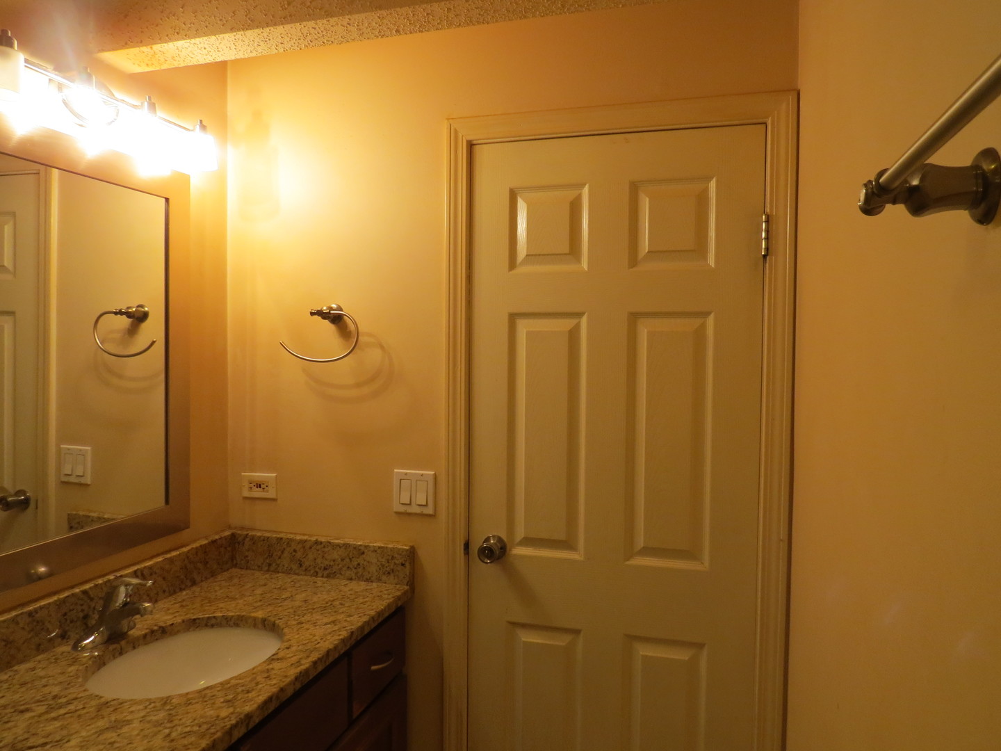 740 Weidner Road Unit: 302