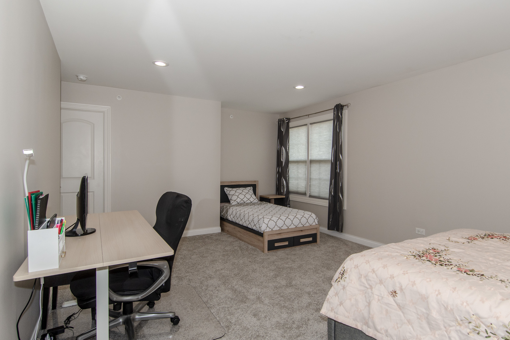730 E Oliviabrook Drive E Unit: 730