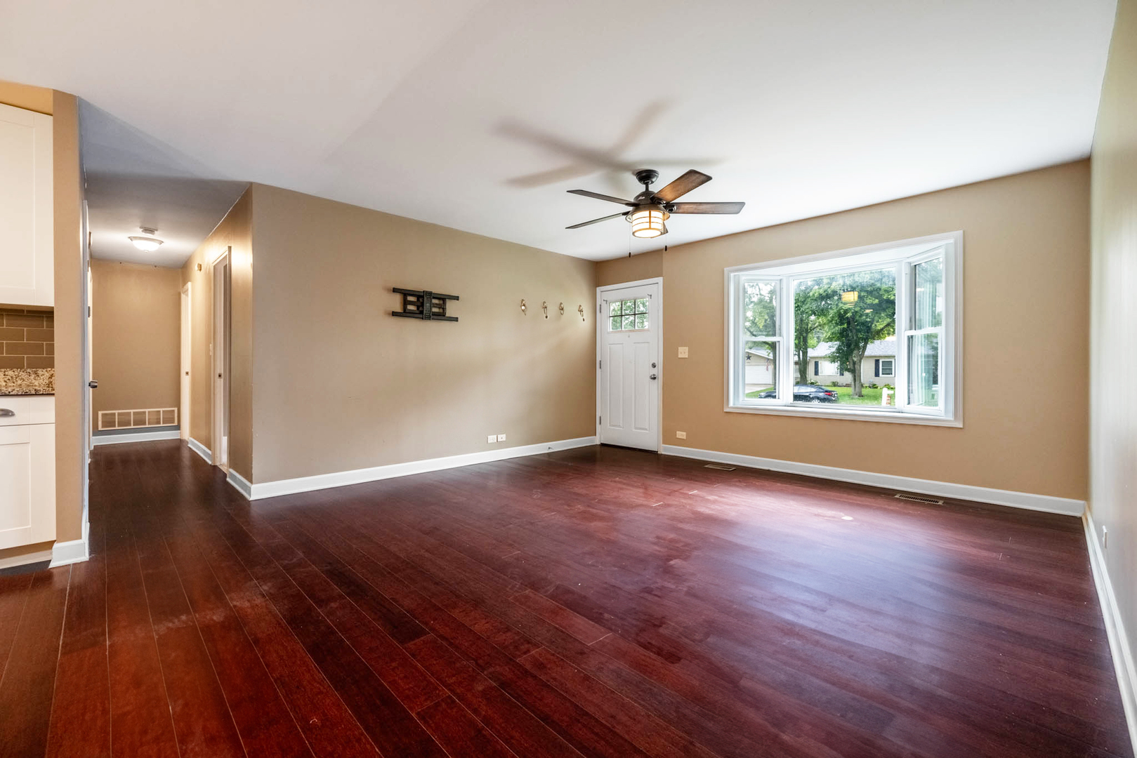 2945 Forest Glen Parkway