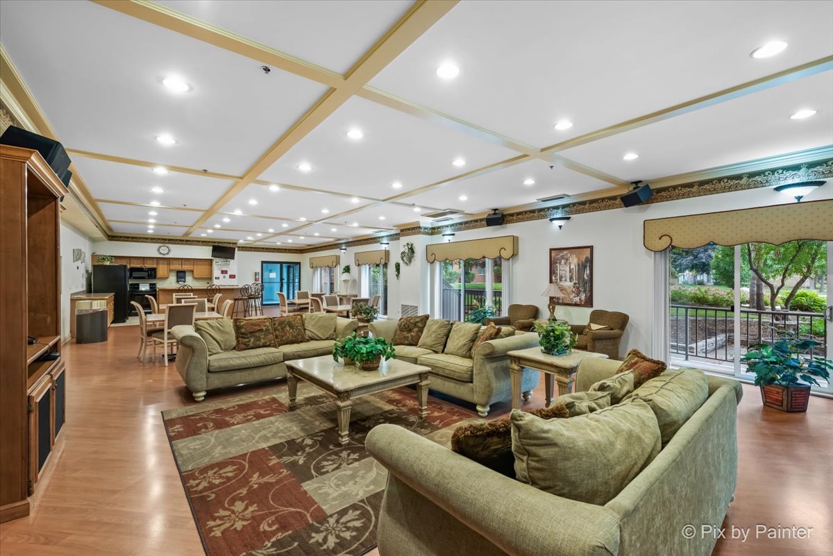 1 Bloomingdale Place Unit: 601
