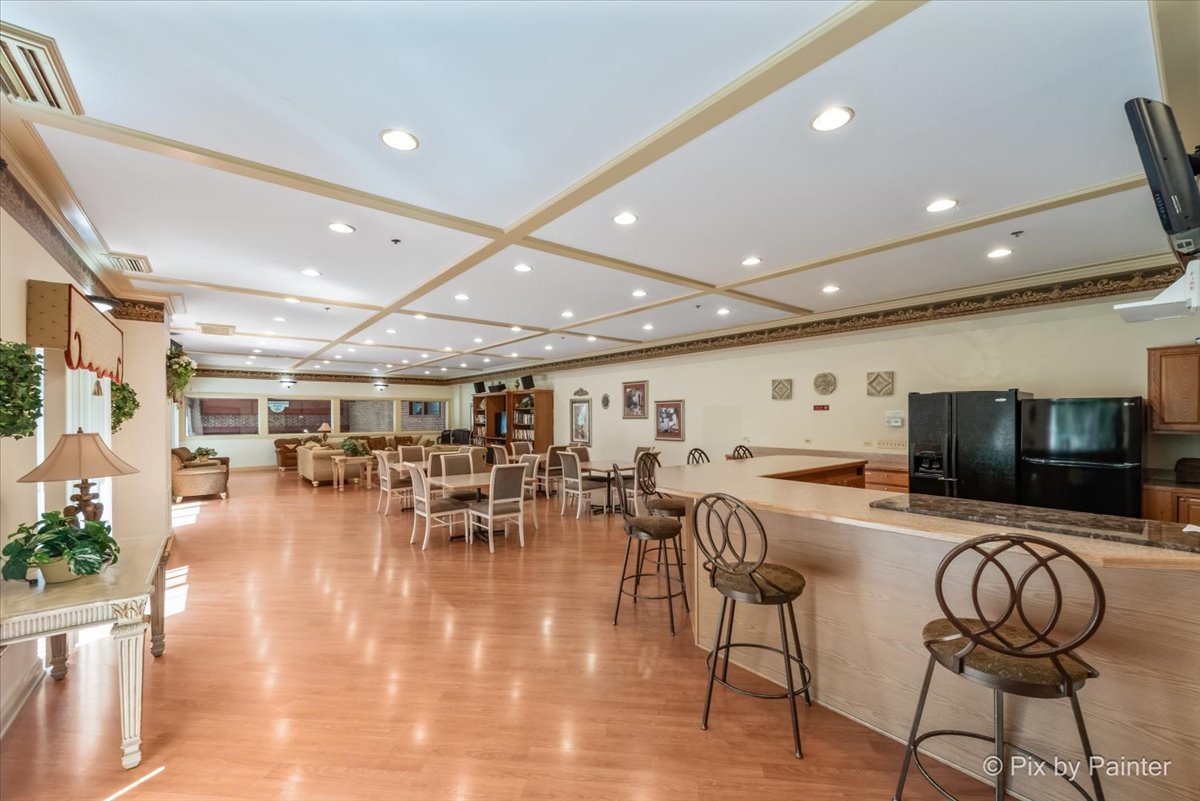 1 Bloomingdale Place Unit: 601