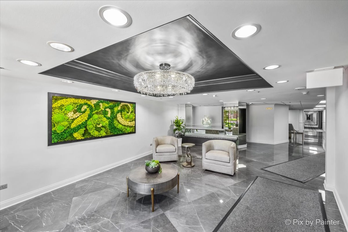 1 Bloomingdale Place Unit: 601
