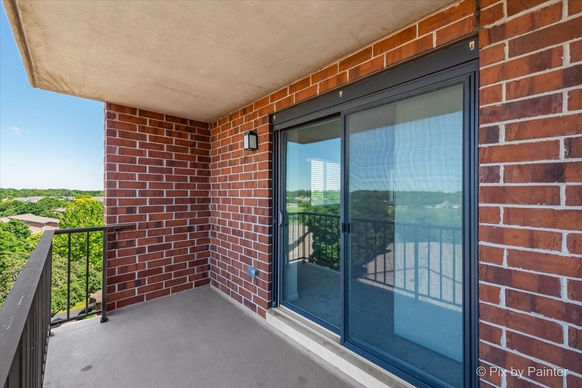1 Bloomingdale Place Unit: 601