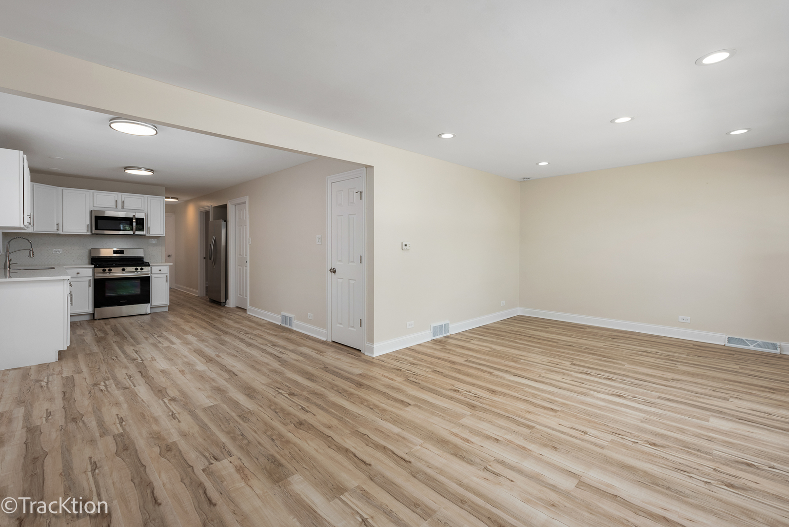 1105 W 123rd Street