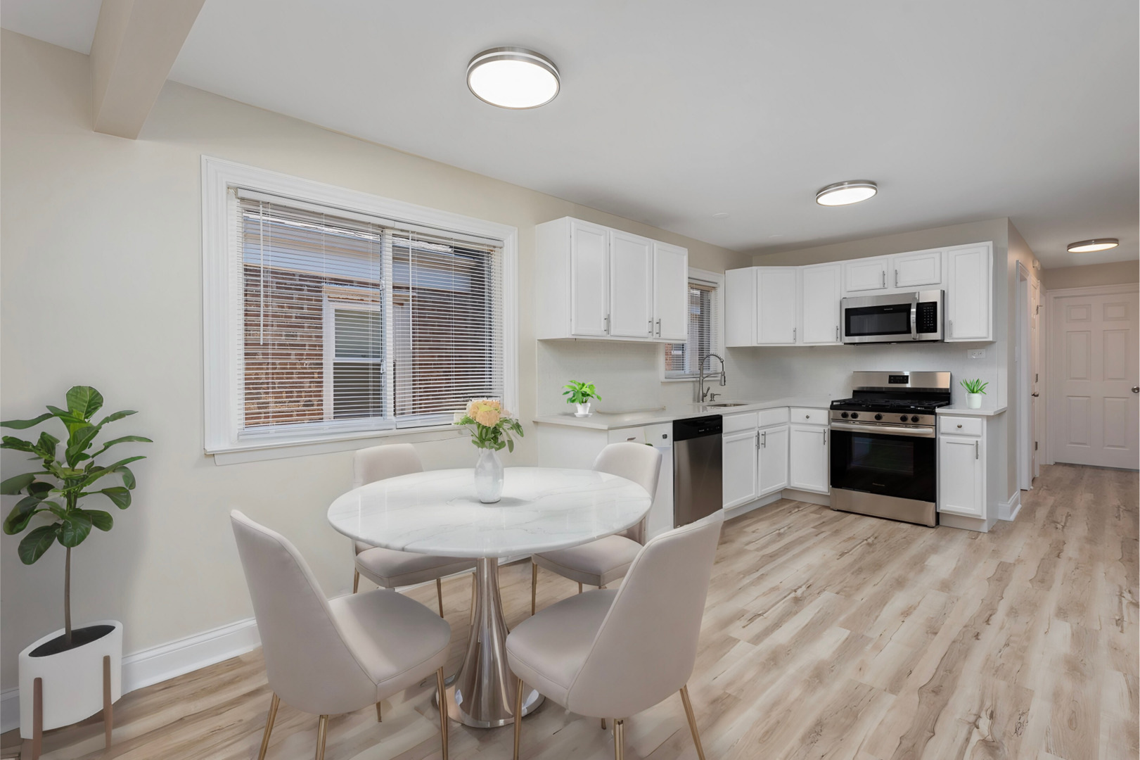 1105 W 123rd Street