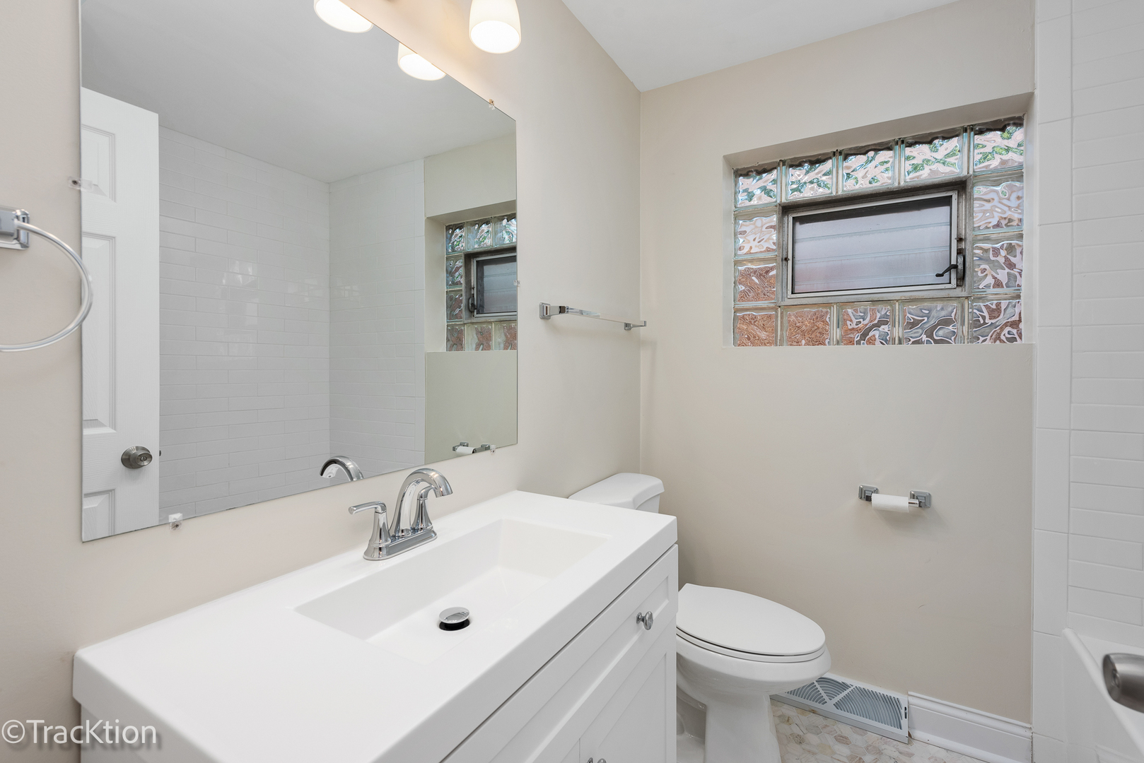 1105 W 123rd Street