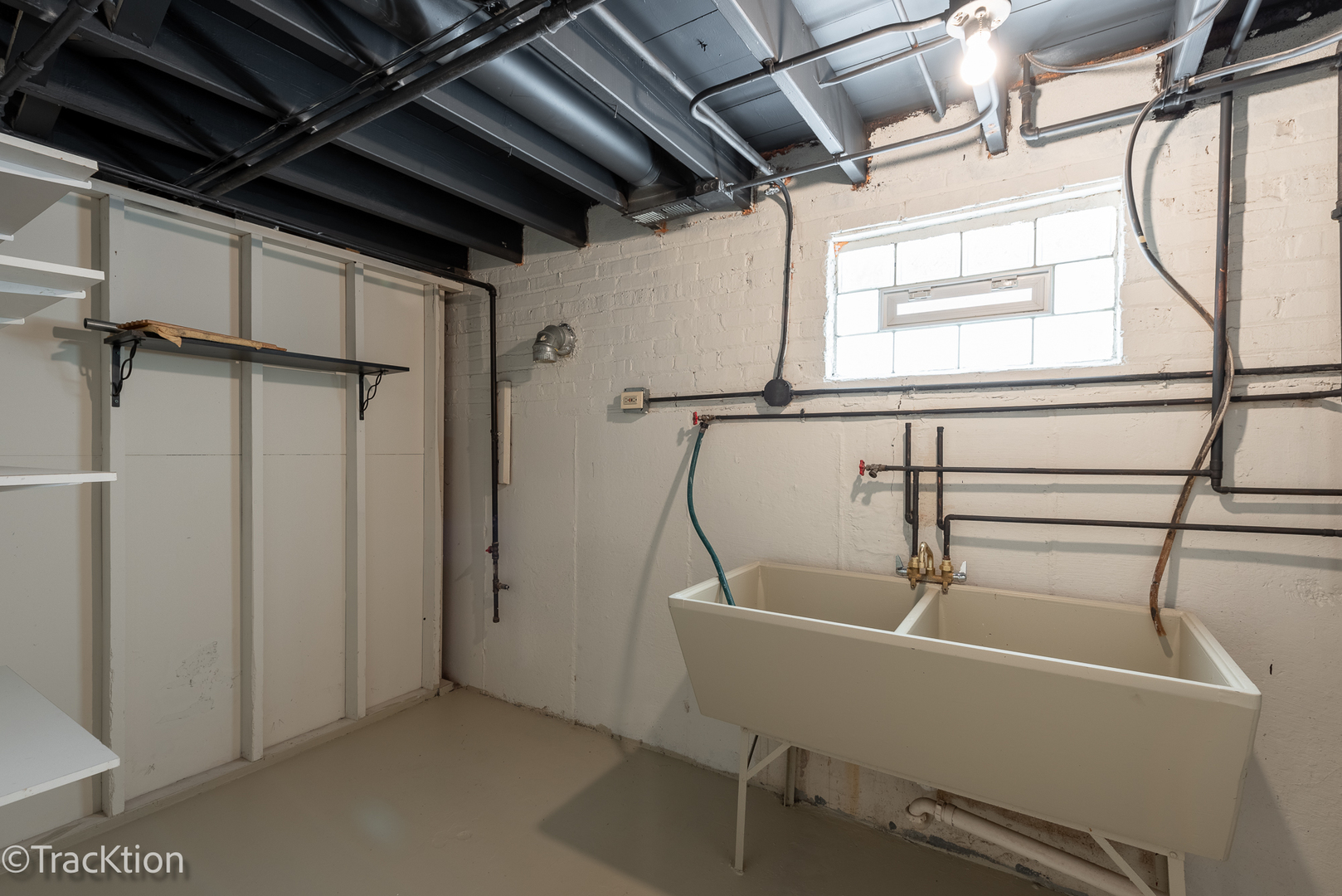 1105 W 123rd Street