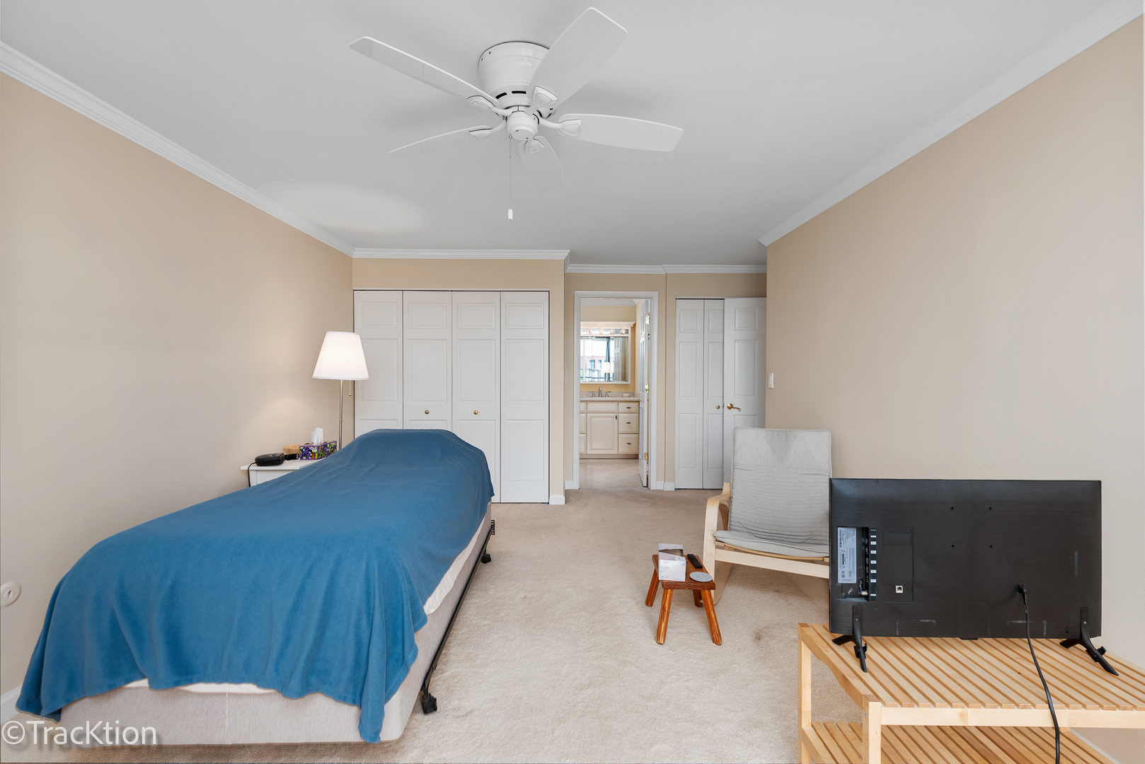 125 Acacia Circle Unit: 704E
