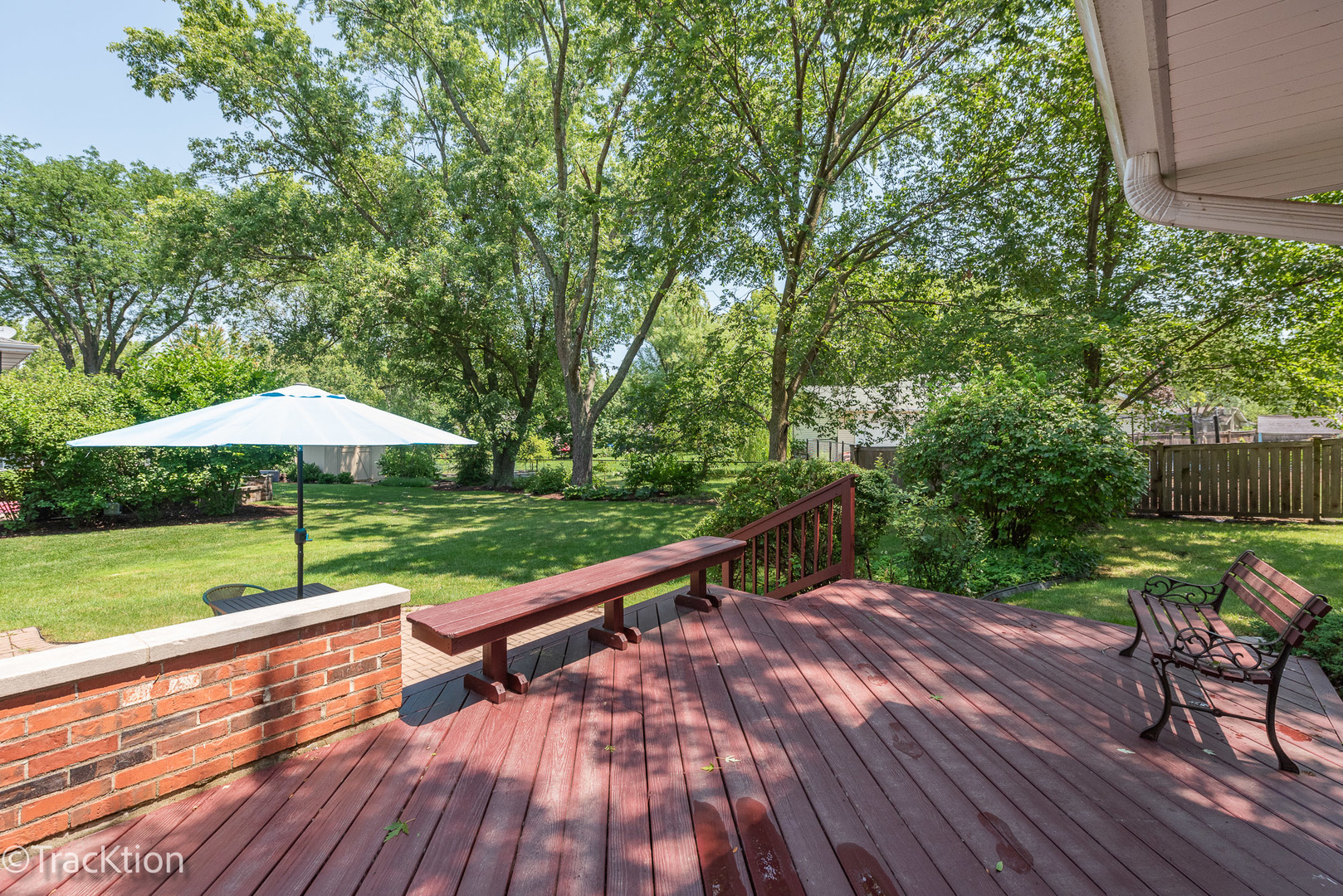 2S661 Devonshire Lane