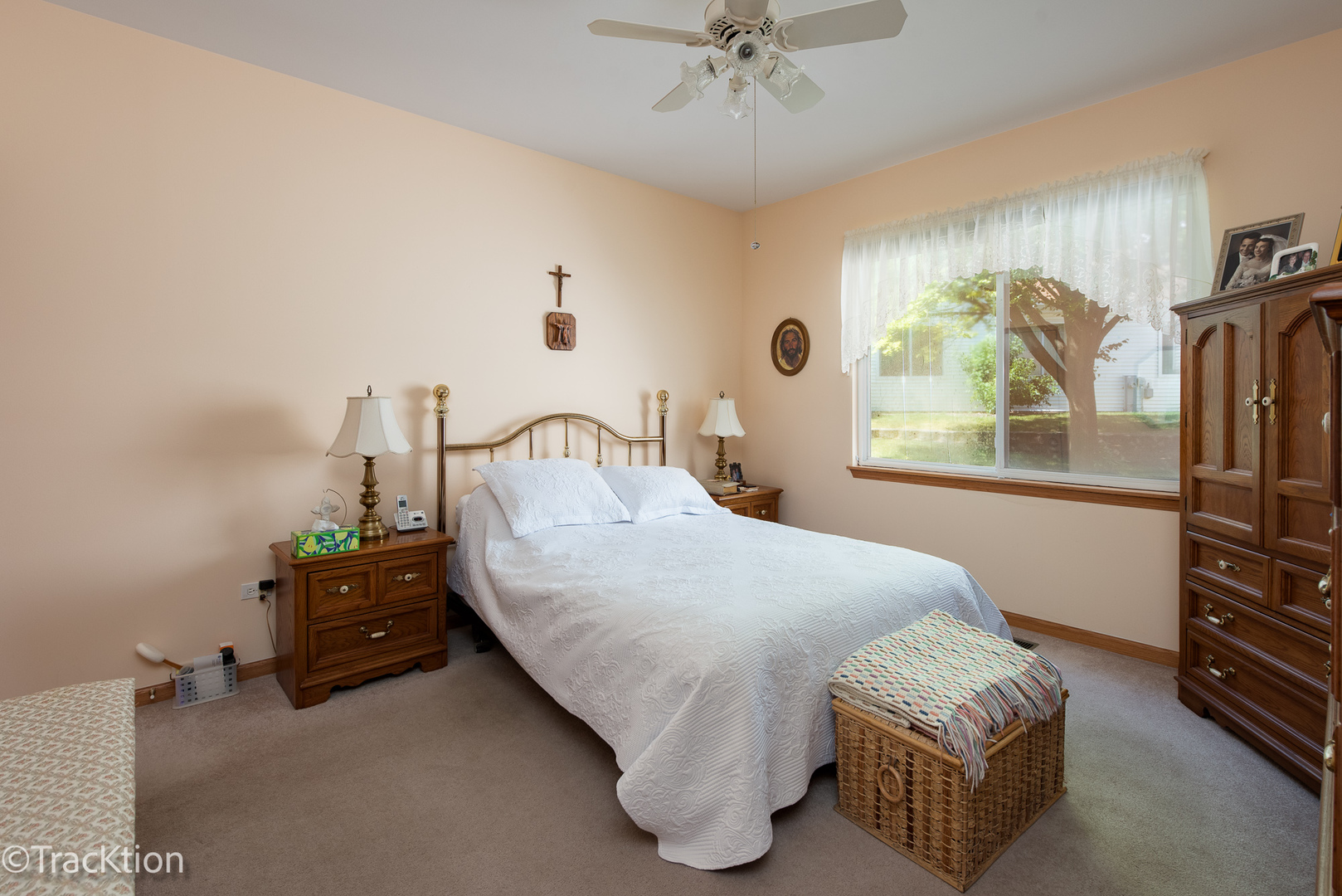 21337 W Juniper Lane