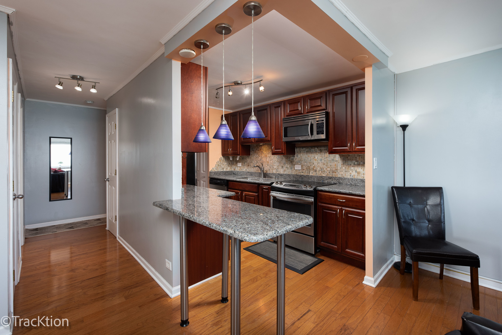 6301 N SHERIDAN Road Unit: 22L