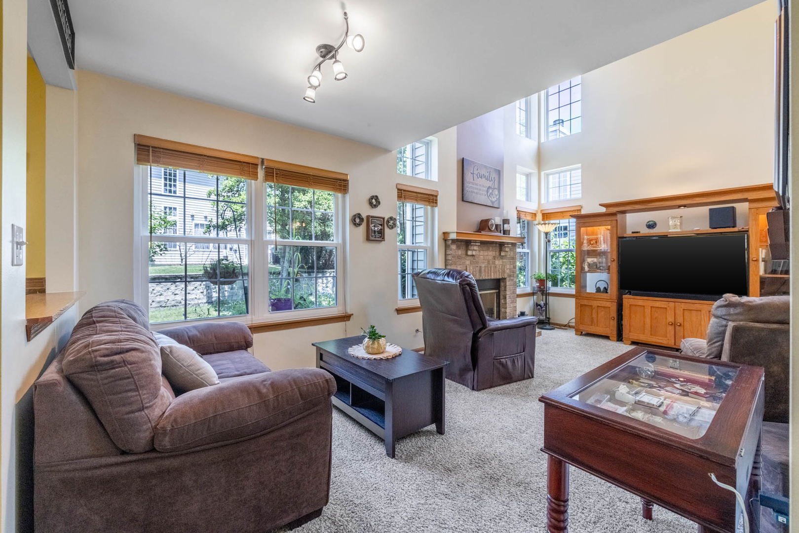 2330 Foxmoor Lane