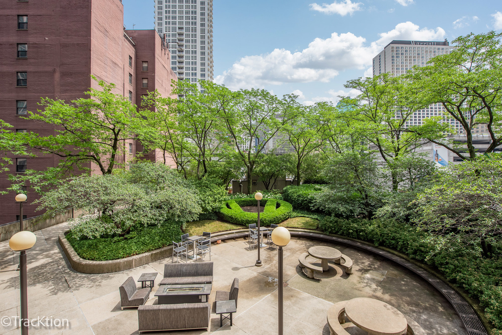 10 E Ontario Street Unit: 801