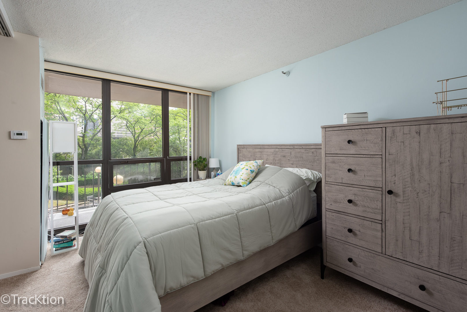 10 E Ontario Street Unit: 801