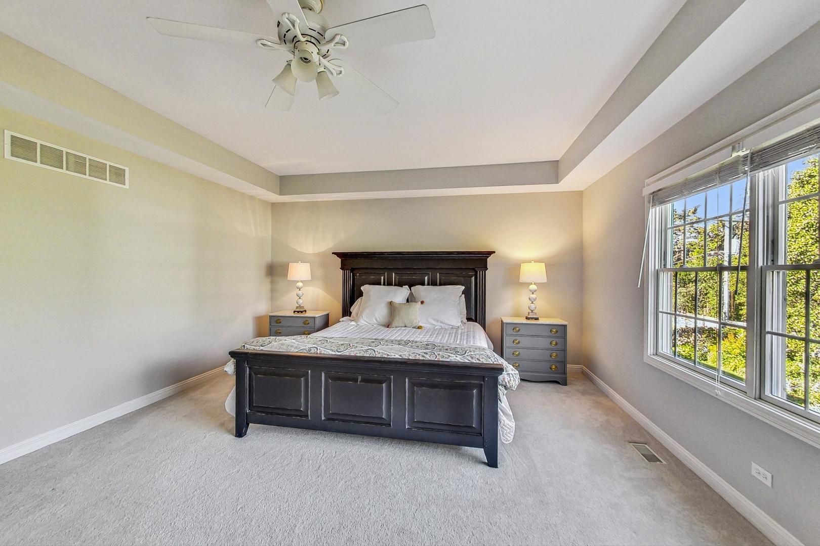 4512 Elm Street