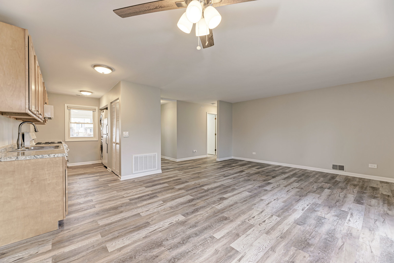 843 Summit Lane