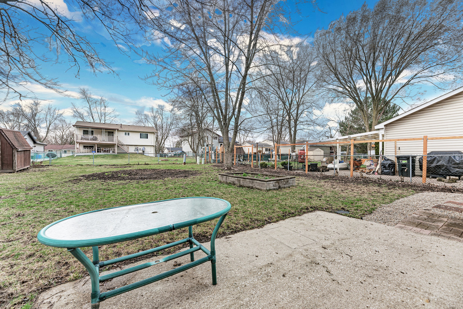 843 Summit Lane
