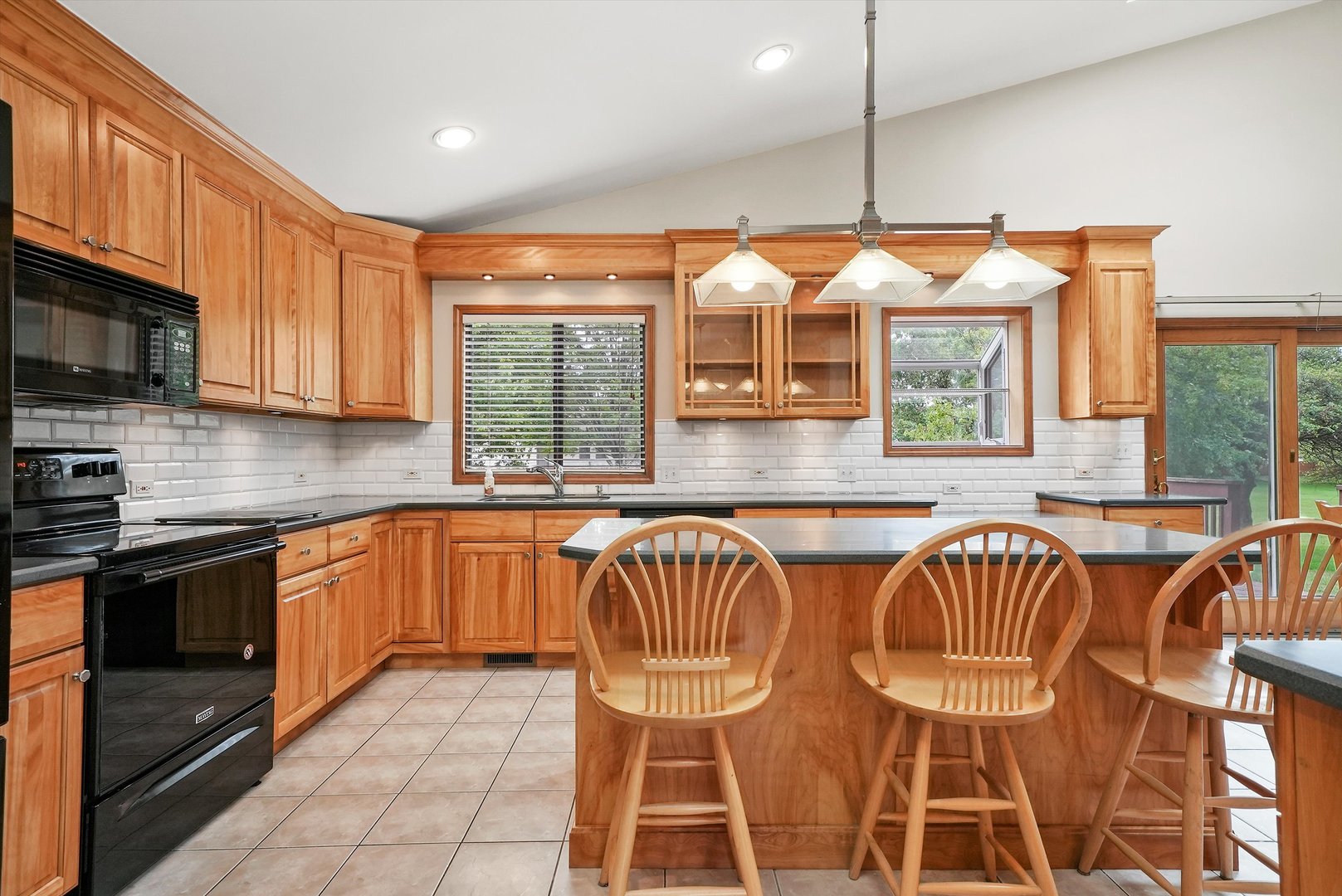 3133 Venard Road