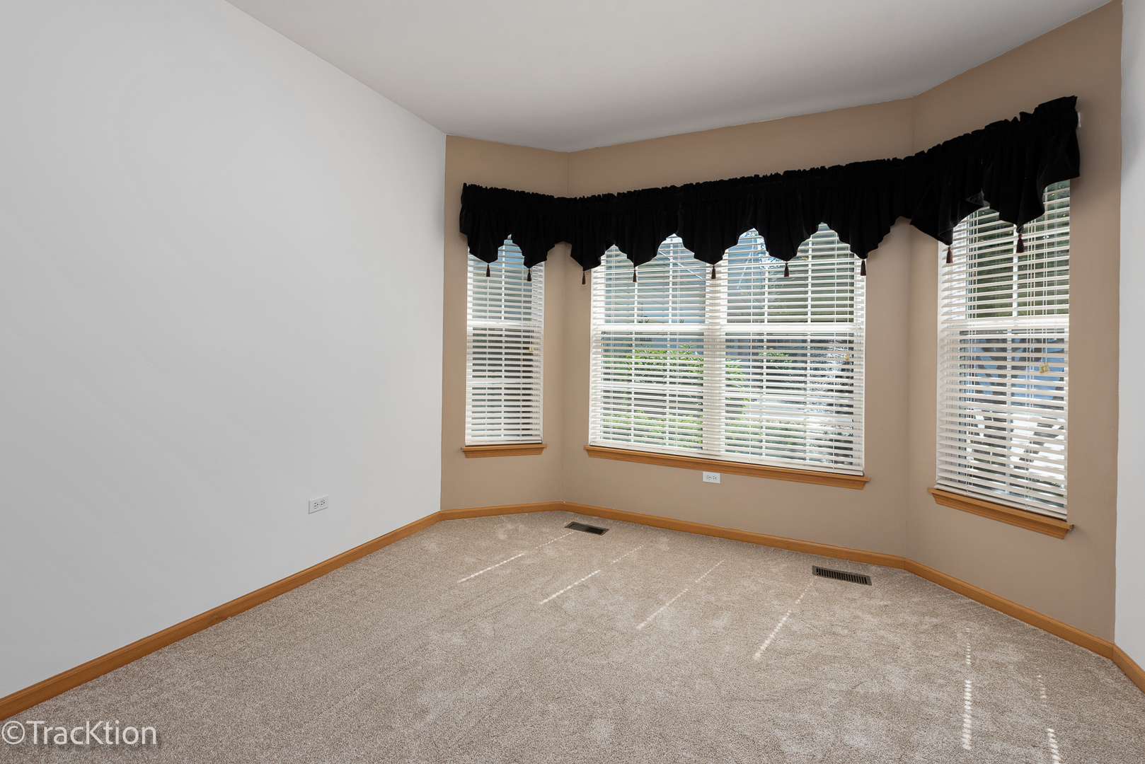 21154 W Cypress Lane