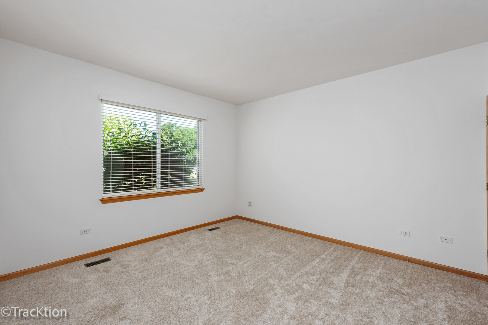 21154 W Cypress Lane