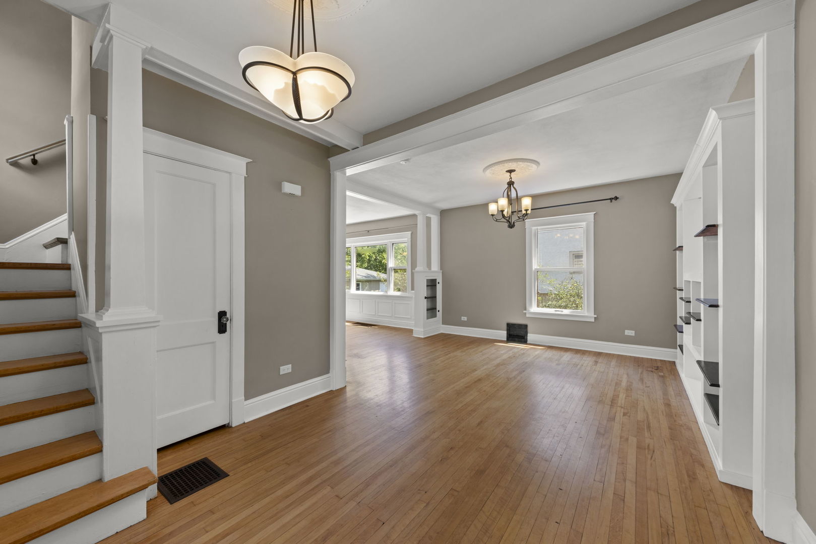 402 Cowles Avenue