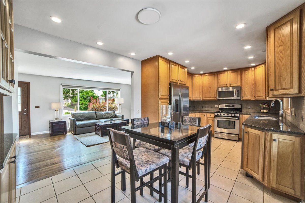 5601 Aubrey Terrace