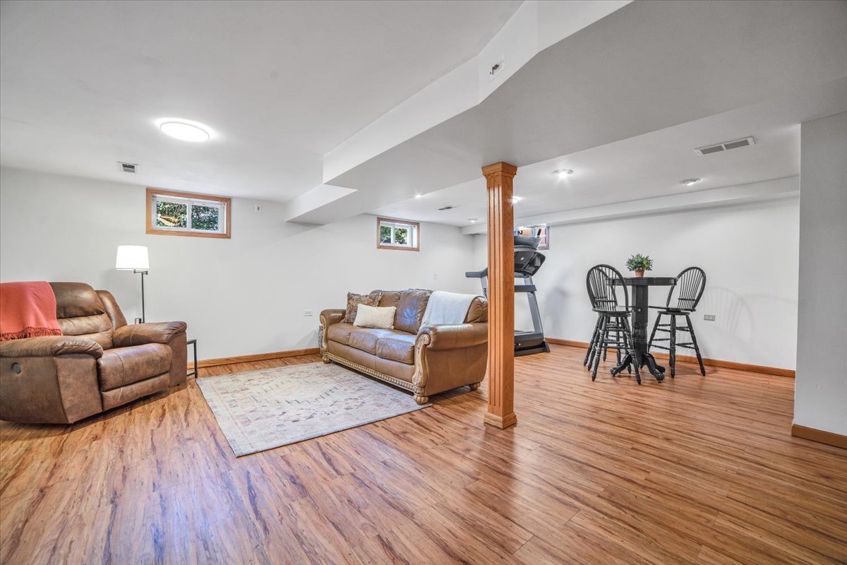 5601 Aubrey Terrace