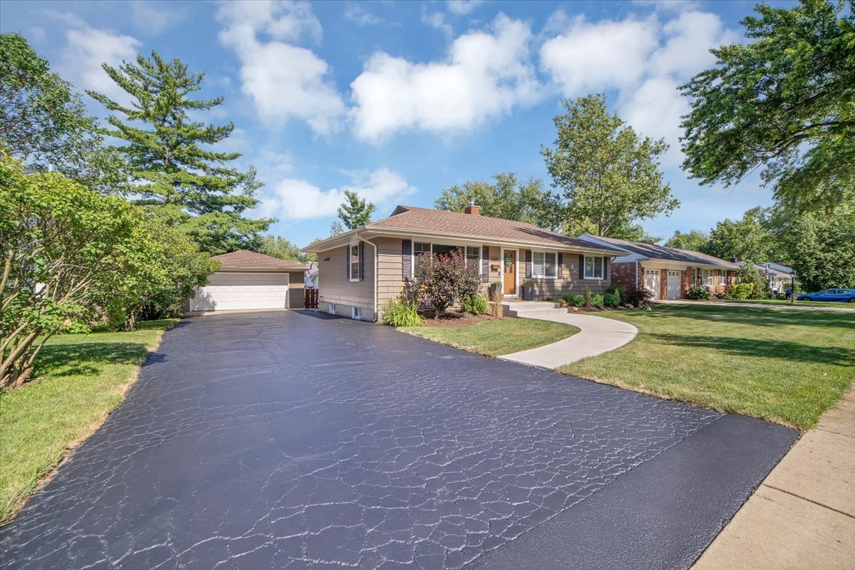5601 Aubrey Terrace