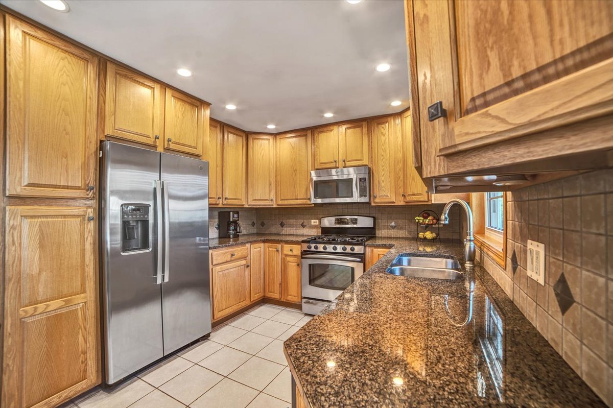 5601 Aubrey Terrace