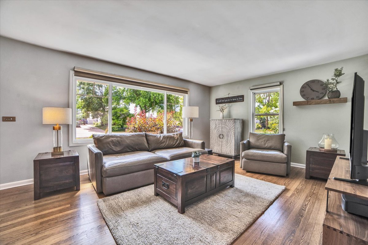 5601 Aubrey Terrace