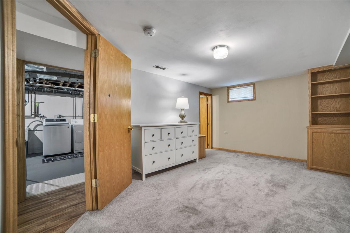 5601 Aubrey Terrace