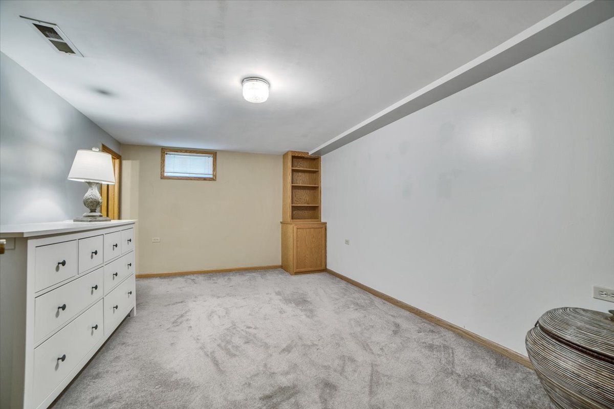 5601 Aubrey Terrace