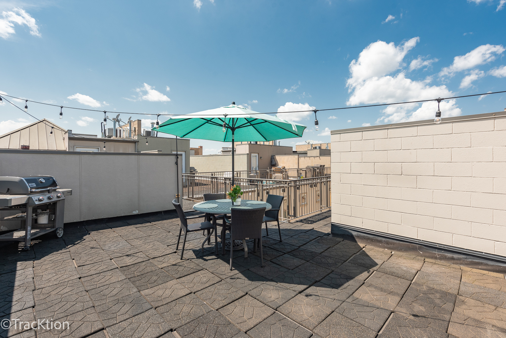 922 WARREN Avenue Unit: 101