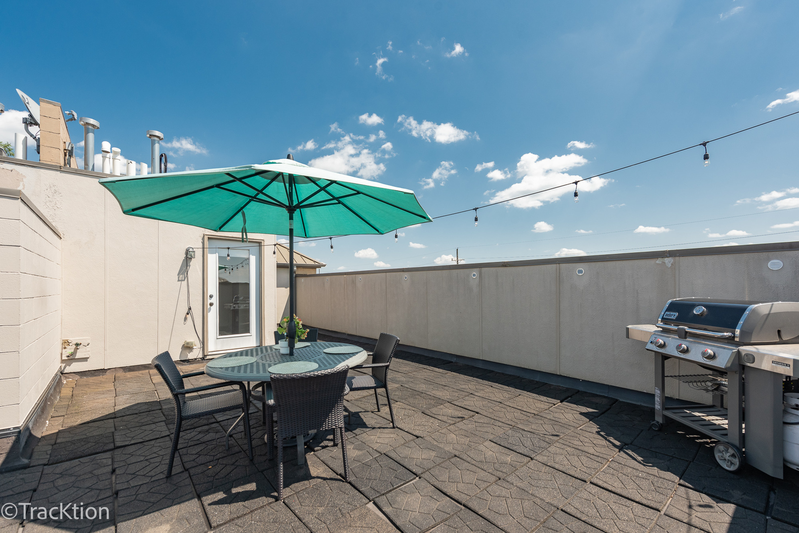 922 WARREN Avenue Unit: 101