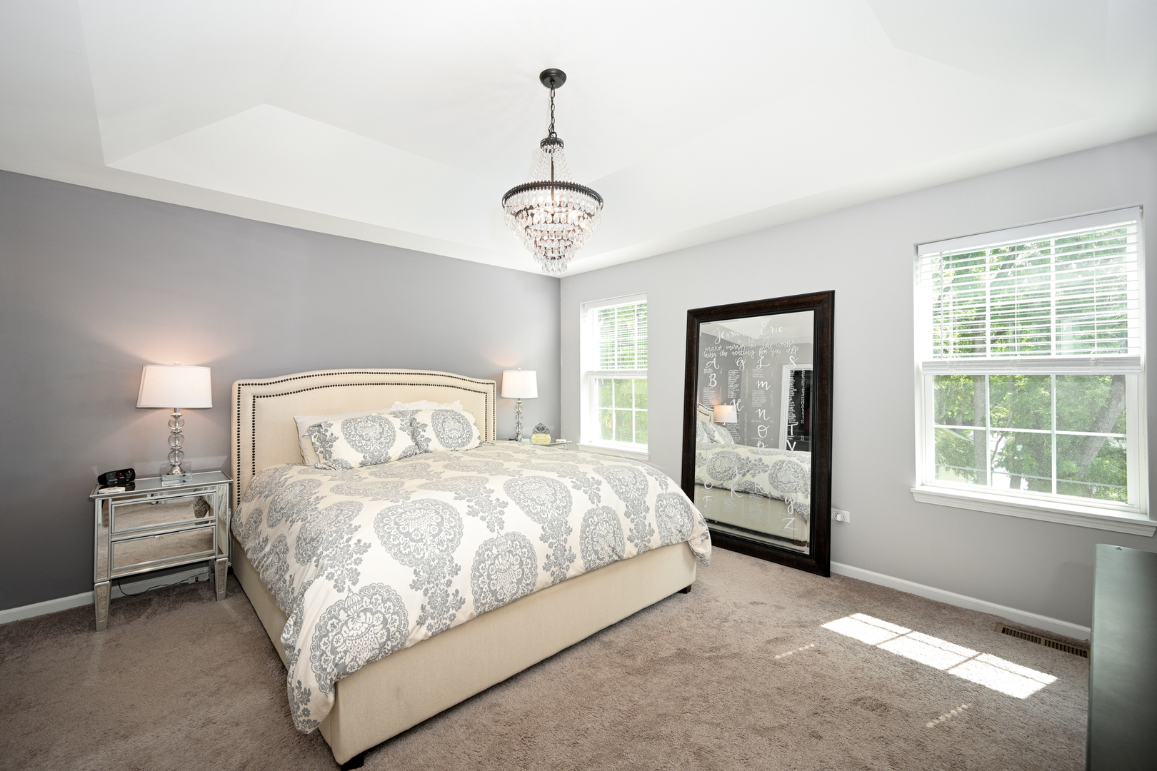 2488 Huntleigh Lane