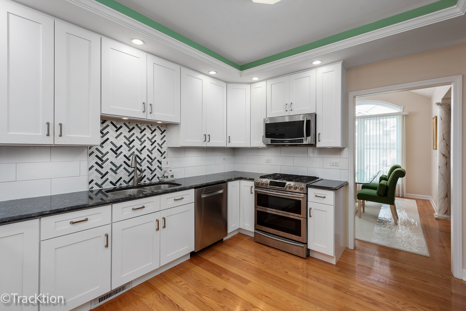 3060 Rosebrook Circle