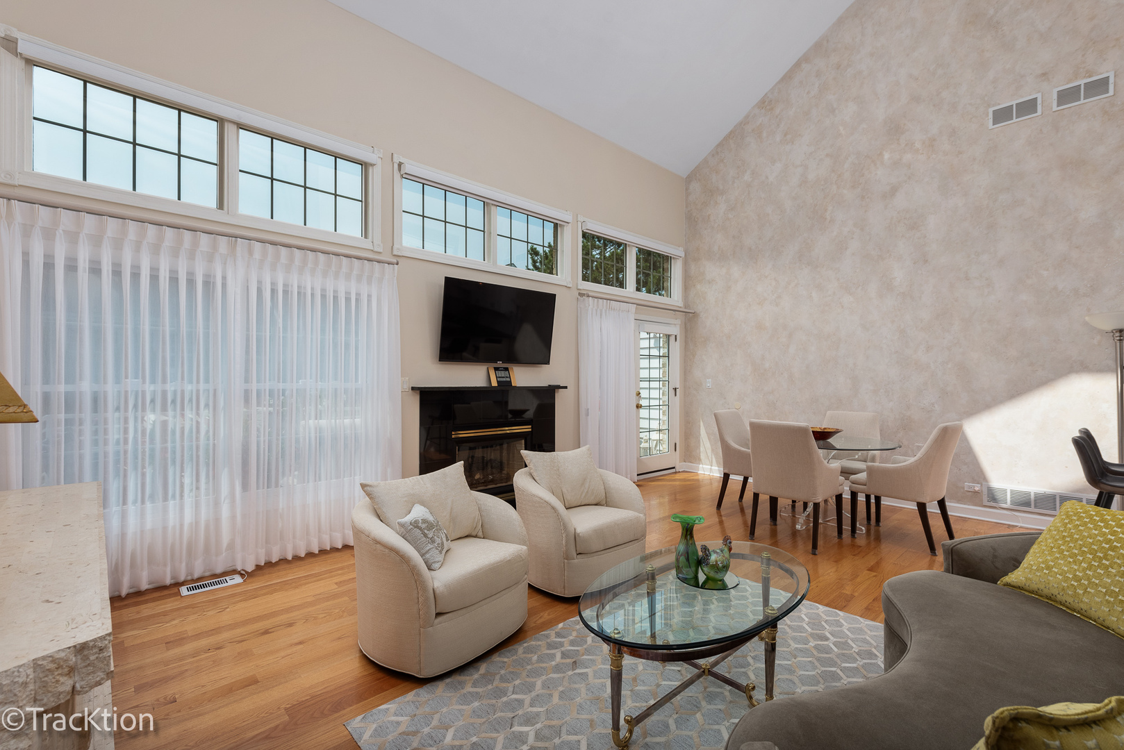 3060 Rosebrook Circle