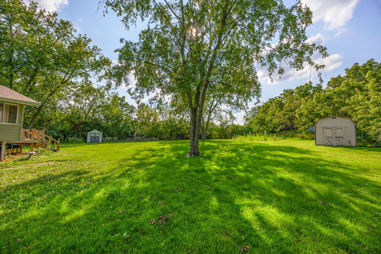 2720 Stonewall Avenue