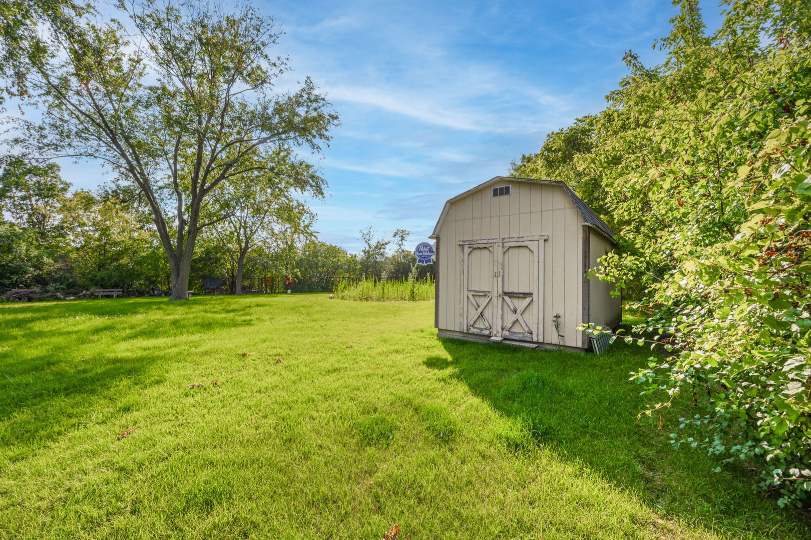 2720 Stonewall Avenue