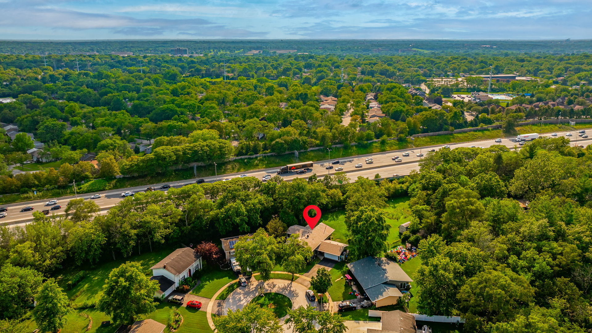 2720 Stonewall Avenue