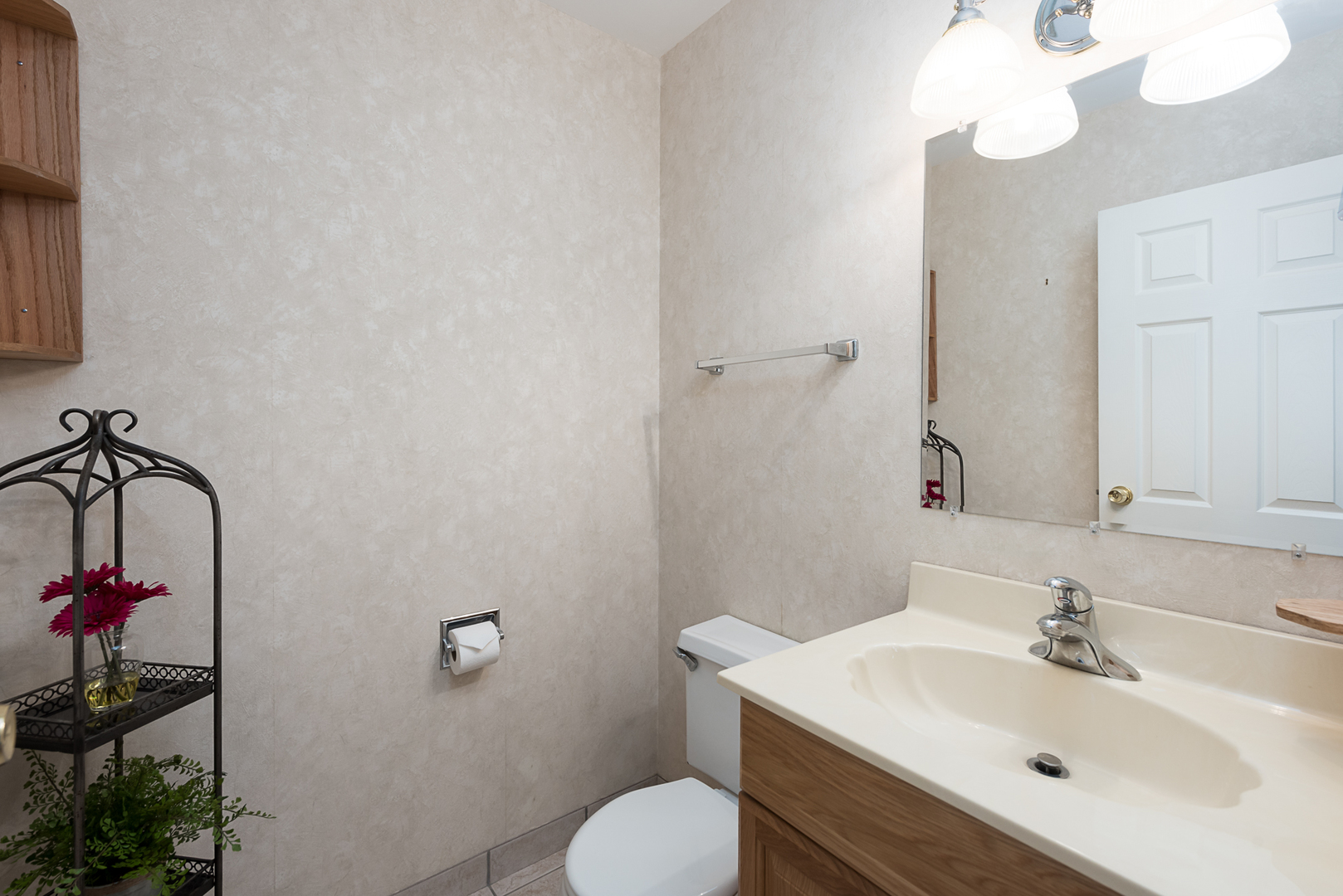 720 Maple Avenue Unit: A