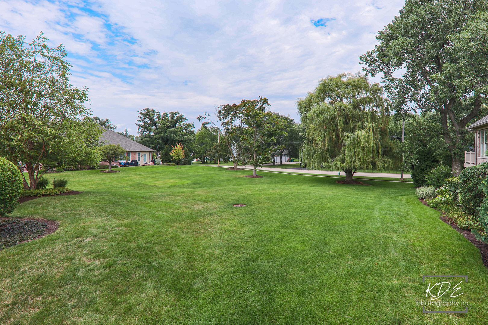 654 Woodglen Court