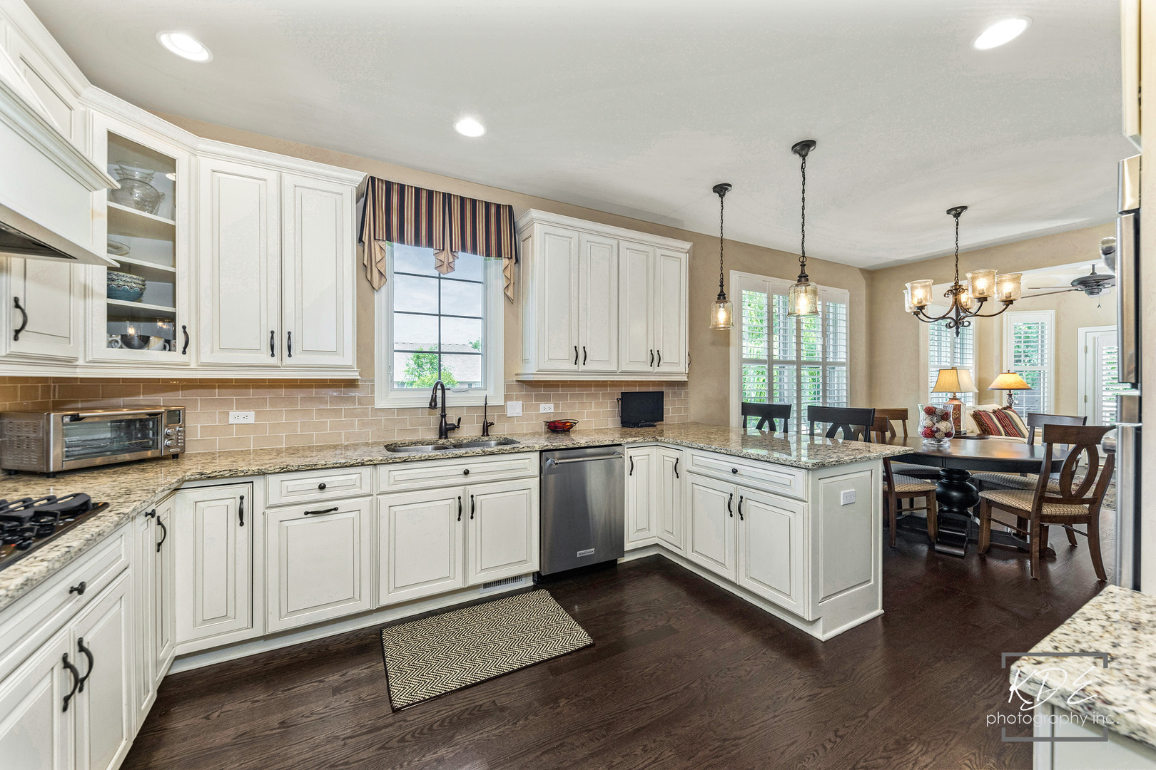 654 Woodglen Court