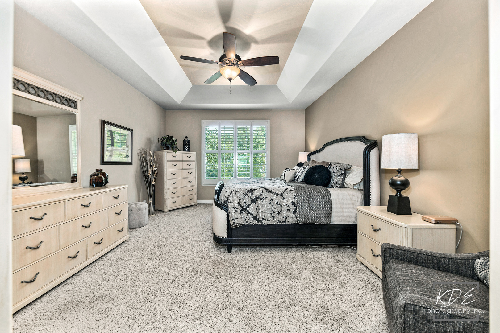 654 Woodglen Court