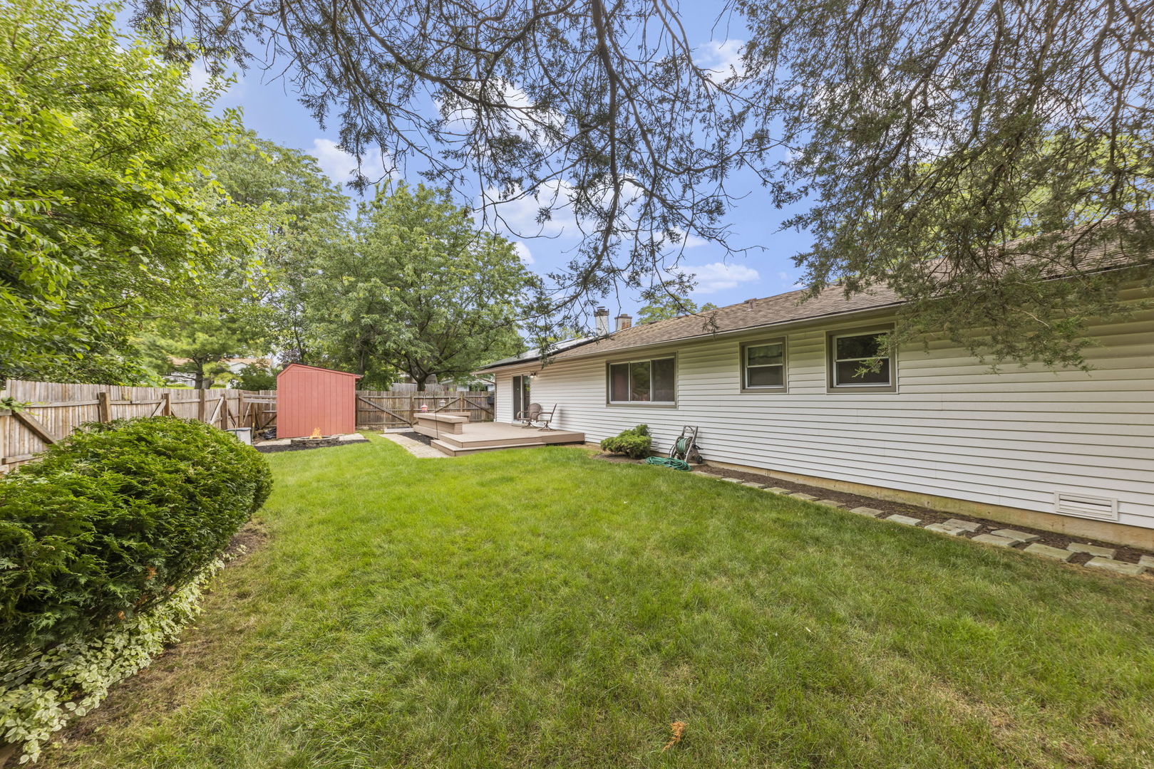 6904 Young Court