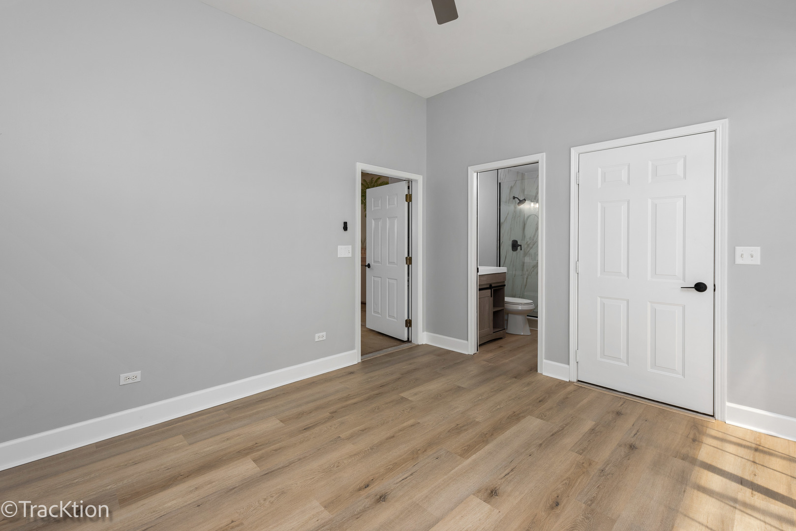 321 E Margaret Street